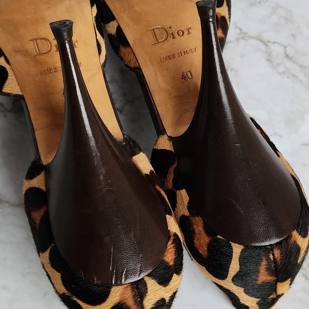 Dior, Leopard Print Pony Hair. Peep Toe Heels. - Picture 5 of 10
